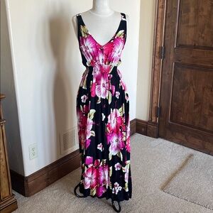Floral Maxi Dress in Black and Pink